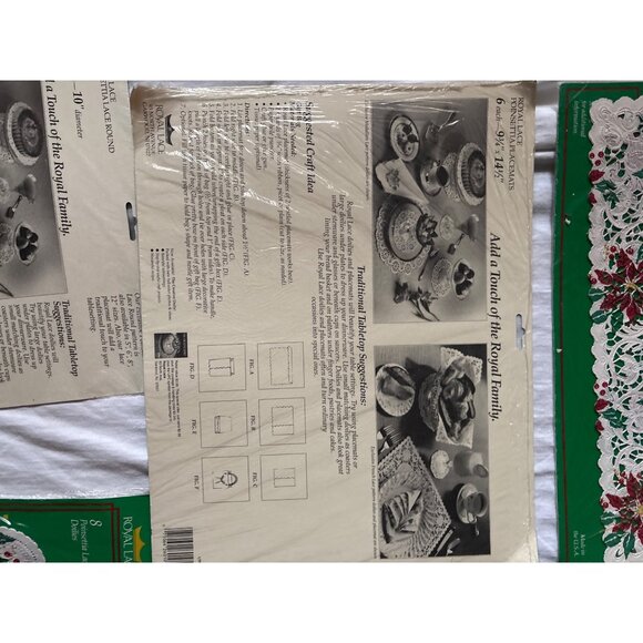Royal Lace Poinsettia Lace Placemats & Doilies Sets - Picture 7 of 12
